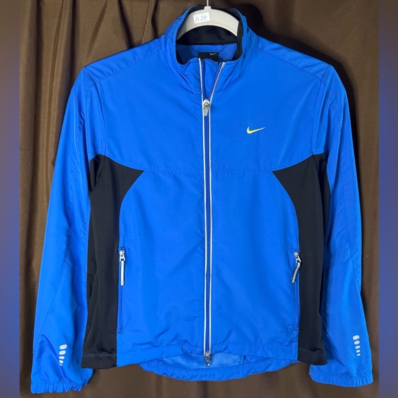 Nike Dri-Fit Full Zip Blue Running Reflective Vent Jacket, Women’s XS - Picture 1 of 4
